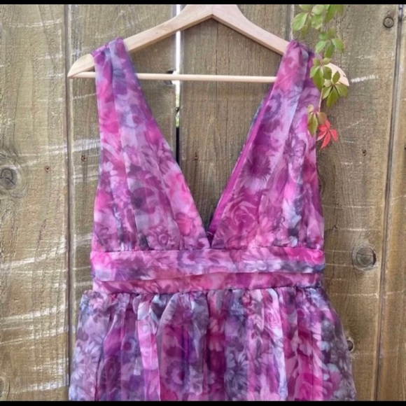 Magenta Watercolor Floral Print Organza Maxi Dress 🌿 - Picture 2 of 10